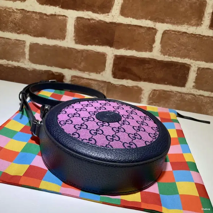 Bag 2109YA0101 Gucci 0715